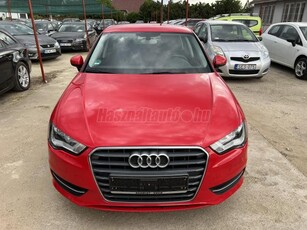 AUDI A3 Sportback 2.0 TDI Attraction SZERVIZKÖNYVES