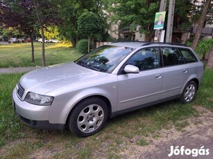 AUDI A4 Avant 2.5 TDI Rozsdamentes!