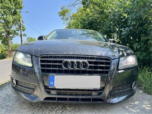 AUDI A5 Coupé 2.7 TDI DPF multitronic 8 éve egy tulajdonos