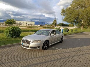 AUDI A8 4.2 V8 FSI quattro Tiptronic ic Lang