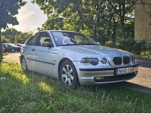 BMW 318ti Compact Bőr Tempomat Ülésfütés Téli-Nyári Kerék Egyedi Belső