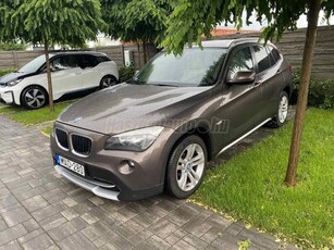 BMW X1 sDrive18d Magánszemélytől!Bézs bőrbelső!Panorámatető!