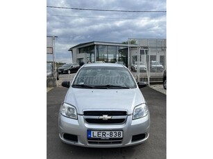 CHEVROLET AVEO Sedan 1.4 16V Plus Base Plus