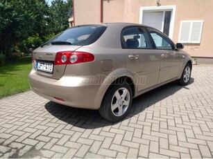 CHEVROLET LACETTI 1.4 16V Elite AC