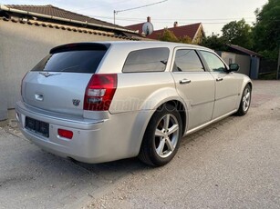 CHRYSLER 300 C Touring 3.0 CRD (Automata) SZÉP BELSŐ.TETŐABLAK.XENON