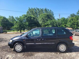 CHRYSLER VOYAGER 2.5 CRD SE Family Plus (7 személyes ) Keveset futott + Sok műszaki + 8 személyes!!