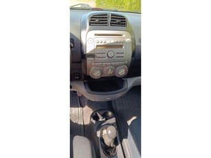 DAIHATSU SIRION 1.0