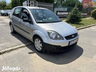 Ford Fiesta 1.4 TDCi Comfort Klíma+Horog+Friss...