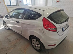 FORD FIESTA Van 1.6 TDCi Ambiente DPF ECOnetic EURO5