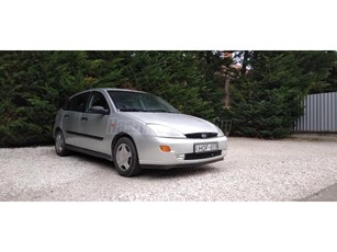 FORD FOCUS 1.4 Ambiente