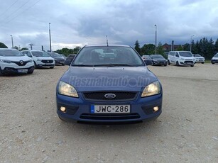 FORD FOCUS 1.6 Ambiente KLÍMA TEMPOMAT