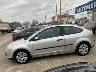 FORD FOCUS 1.6 Ambiente (SZERVÍZELT-SOKMŰSZAKI-MEGKÍMÉLT)