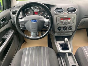 FORD FOCUS 1.6 Fresh AZONNAL VIHETŐ.AJÁNDÉK TÉLI KERÉK