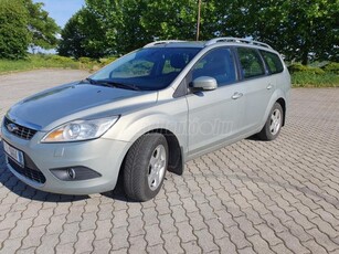 FORD FOCUS 1.6 TDCi Ghia DPF