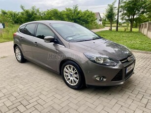 FORD FOCUS 1.6 TDCi Titanium / sávtartó - keyless go - holttér figyelő