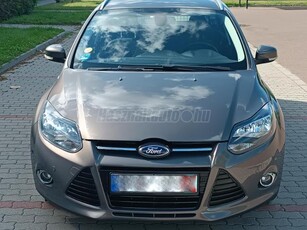 FORD FOCUS 1.6 TDCi Titanium TITANIUM FELSZERELTSÉG!LEINFORMÁLHATÓ!VÉGIG DOKUMENTÁLT SZERVIZ!VONÓHOROG!PARK A