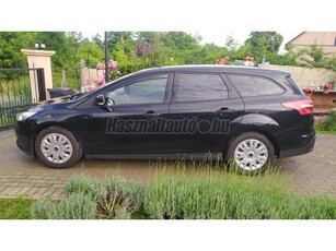 FORD FOCUS 1.6 Ti-VCT Ambiente