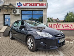 FORD FOCUS 1.6 Ti-VCT Ambiente MAGYAR-MÁSODIK TULAJ-ÜLÉSFŰTÉS-TOLATÓRADAR-95000KM