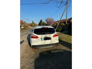 FORD FOCUS 1.6 Ti-VCT Titanium