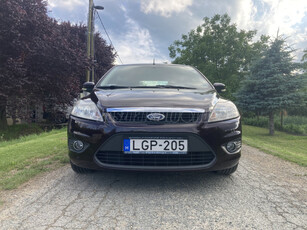 FORD FOCUS 1.6 Trend