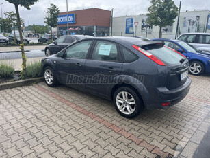 FORD FOCUS 1.6 Trend