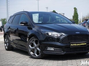 Ford Focus 2.0 Ecoboost ST3 S S Magyarországi!