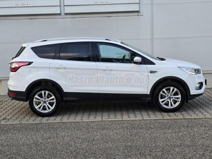 FORD KUGA 1.5 EcoBoost Titanium