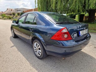 FORD MONDEO 1.8 Ambiente Magyarországi-FRISS MŰSZAKI!!!!!!!!-Autóbeszámítás!!!!!+téli gumik!