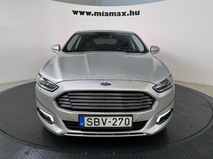 FORD MONDEO 2.0 TDCi Titanium Kamera/Navi/Alcantara magyar. 1 tulaj. végig vezetett szerviztörténet. ÁFA-s