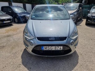 FORD S-MAX 2.0 TDCi Titanium Powershift