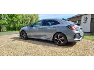 HONDA CIVIC 1.0 T Elegance Navi Tulajdonostól Magyarországi forg.helyezésű kitűnő állapotban!