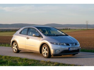 HONDA CIVIC 1.8 Executive