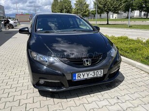 HONDA CIVIC 2.2 CTDi Sport Tulajdonostól. Tempomat. Digit klíma. Start Stop rendszer