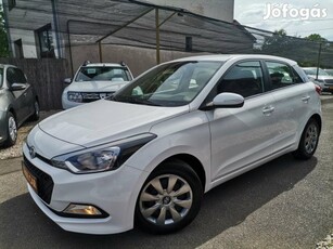 Hyundai I20 1.4i MPi Life AC M.o.-i! 1.4i 4 Hen...