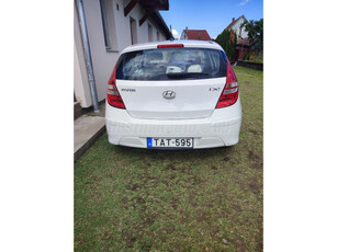 HYUNDAI I30 i30u 1.4 DOHC Life