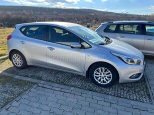 KIA CEE'D 1.6 CRDI FIFA Limited