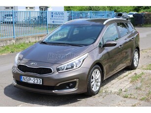 KIA CEE'D 1.6 CRDI UEFA SW NAVI. MAGYAR. 1. TULAJTÓL. FRISS MŰSZAKI. SZERVÍZKÖNYV. ÖSSZES SZÁMLA