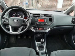 KIA RIO 1.1 CRDi EX