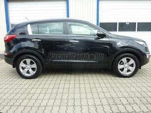 KIA SPORTAGE 1.6 GDI EX Prémium Xenon-Led-4 x Ülés Fűtés-Tempomat-Tolató Radar-Digit Klíma!