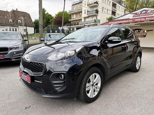 KIA SPORTAGE 1.7 CRDi LX 1 ÉV GARANCIA CSOMAG.LED NAPPALI FÉNY.PARK SZENZOR.KÉT KULCS.VEZETETT SZERVIZKÖN