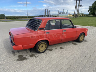 LADA 2105 120 le. sperr