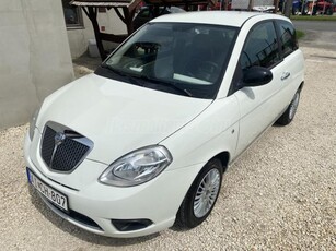 LANCIA YPSILON 1.2 8V Argento ELLE FASHION Limited edition