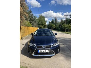 LEXUS CT 200h Jubileum (Automata)