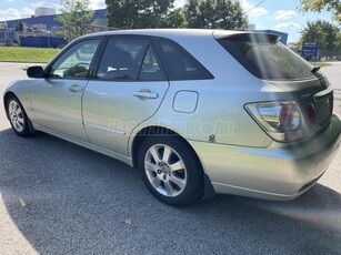 LEXUS IS 200 Sport Cross Executive