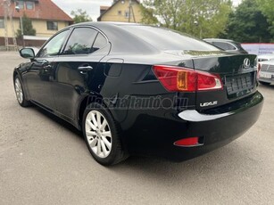 LEXUS IS 220d Base Téli-nyári kerék garnitúra