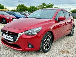 MAZDA 2 1.5 Hazumi Gyári fény-LED-Navi-Sávtartó-Autklíma-Ülésfűt-Radar-Téli gumi-Vég.márk.szerviz