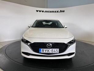 MAZDA 3 1.8 D Skyactiv Plus (Automata) Head-Up 50.986 km! magyar. 1 tulaj. vezetett szervizkönyves. ÁFA-s