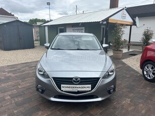 MAZDA 3 Sport 2.0 Attraction GYÁRI FÉNYEZÉS.FRISS MŰSZAKI VIZSGA