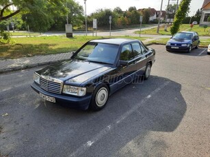 MERCEDES-BENZ 190 E 1.8