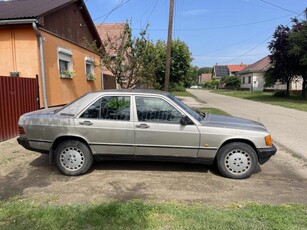 MERCEDES-BENZ 190